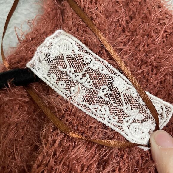 Sadie And Sage Front Twist Fuzzy Sweater Rust Orange Color Size M - Picture 2 of 6